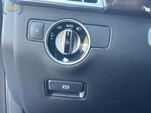 Used 2016 Mercedes-Benz GLE 350 4MATIC w/ Premium Package image 36