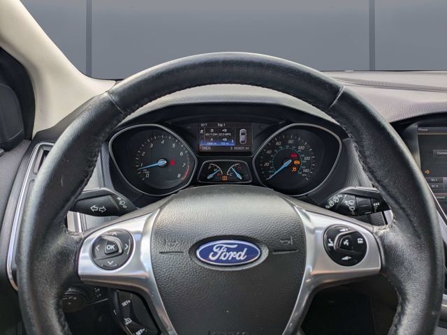 Used 2014 Ford Focus Titanium FWD image 30