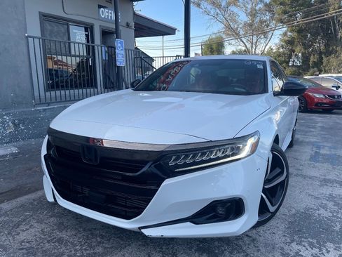 Used 2022 Honda Accord Sport image 1