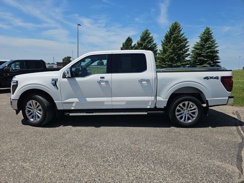 Used 2025 Ford F150 Lariat w/ Equipment Group 502A High AWD/4WD image 2