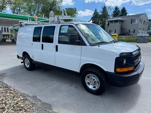 Used 2012 Chevrolet Express 2500 RWD image 7