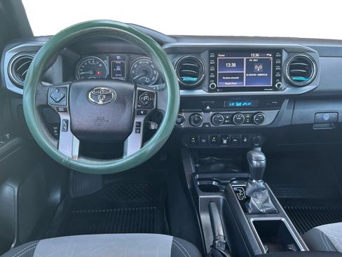 Used 2021 Toyota Tacoma TRD Off-Road w/ Technology Package image 9