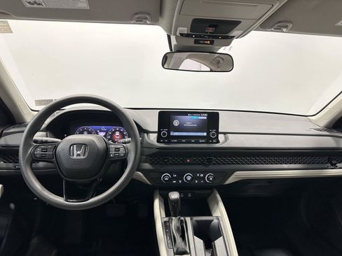 Certified 2023 Honda Accord LX image 19
