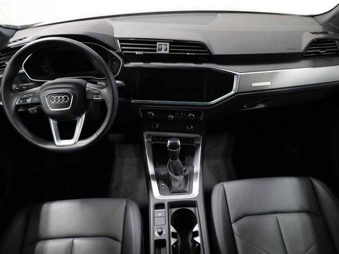 Certified 2025 Audi Q3 2.0T Premium w/ Convenience Package image 23