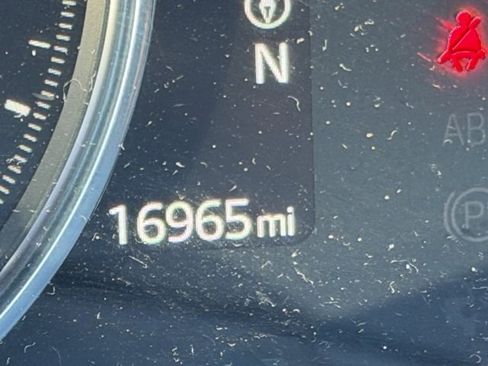 Used 2023 MAZDA CX-5 AWD 2.5 S w/ Premium Plus Pkg image 3