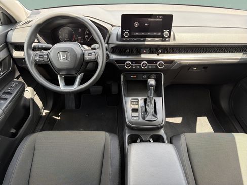 Used 2025 Honda CR-V LX image 14