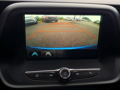 Used 2017 Chevrolet Camaro LT RWD image 37