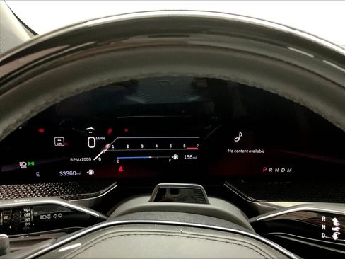 Used 2025 Cadillac Escalade V AWD/4WD image 32