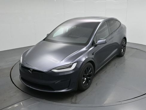 Used 2023 Tesla Model X AWD/4WD image 30