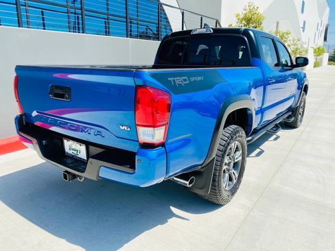 Used 2016 Toyota Tacoma TRD Sport RWD image 16