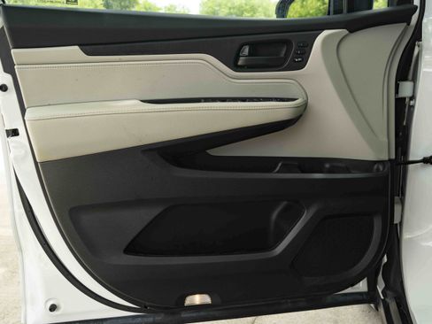Used 2025 Honda Odyssey EX-L image 37