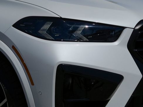 Used 2024 BMW X5 M Competition w/ Executive Package image 6