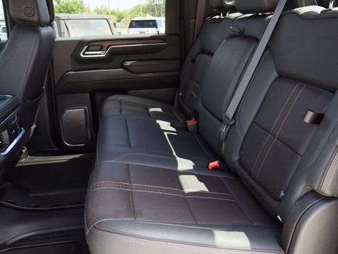 Certified 2024 Chevrolet Silverado 2500 High Country w/ Technology Package AWD/4WD image 26