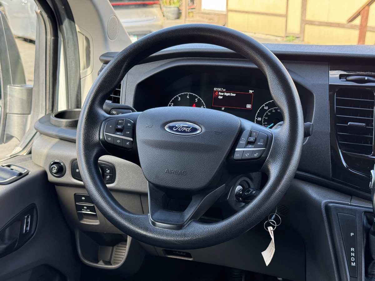 Used 2024 Ford Transit 350 XLT RWD image 24