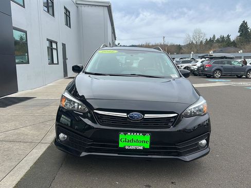 Used 2022 Subaru Impreza Premium image 3