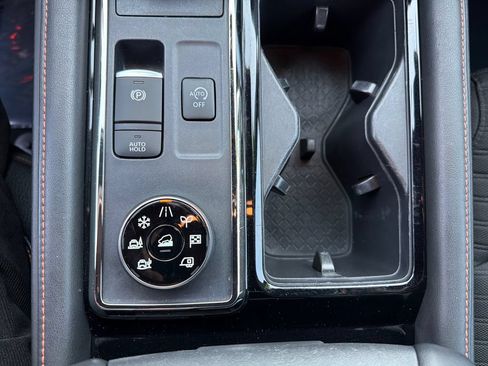 Used 2023 Nissan Pathfinder Rock Creek AWD/4WD image 29