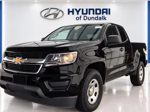 Used 2020 Chevrolet Colorado W/T RWD image 3