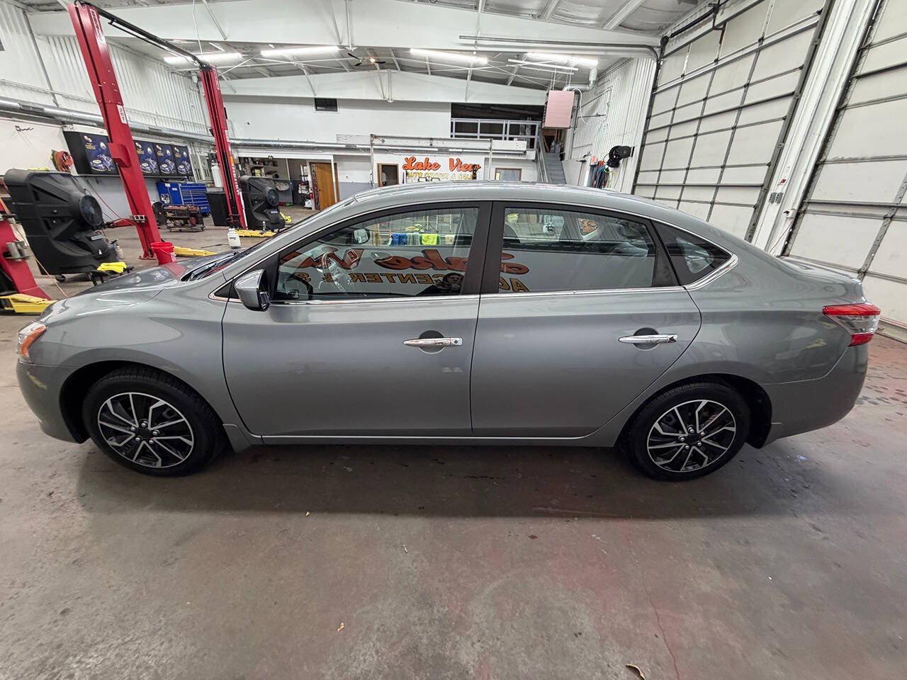 Used 2013 Nissan Sentra SV w/ Driver Pkg FWD image 5