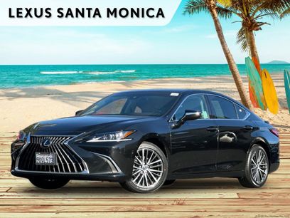Used 2024 Lexus ES 300h w/ Premium Package