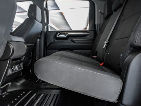 Used 2024 Chevrolet Silverado 3500 LT w/ Convenience Package image 38