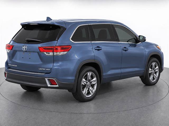 Used 2019 Toyota Highlander Limited Platinum AWD/4WD image 4