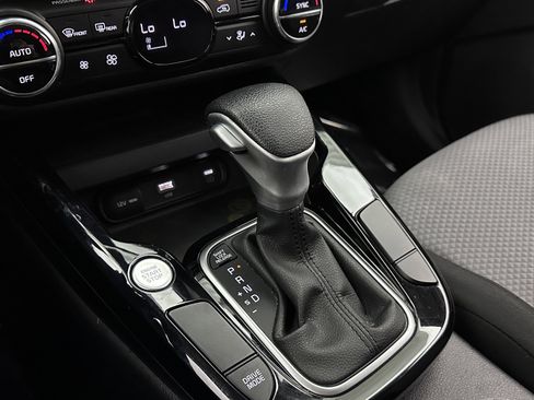 Used 2023 Kia Soul S image 16