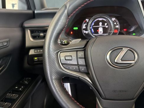 Certified 2023 Lexus UX 250h F Sport FWD image 15