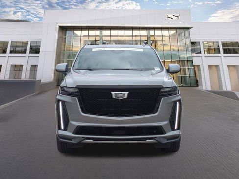 Certified 2023 Cadillac Escalade ESV V w/ LPO, ONYX Package image 2