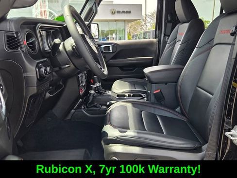Certified 2025 Jeep Wrangler Unlimited Rubicon AWD/4WD image 13