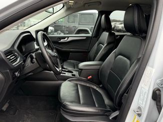 Certified 2025 Ford Escape Platinum video 2