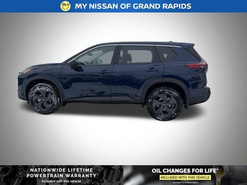 New 2026 Nissan Rogue SV w/ Cold Weather Package image 9