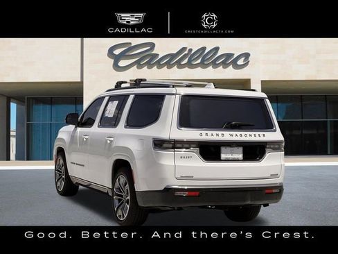 Used 2023 Jeep Grand Wagoneer Series III AWD/4WD image 7