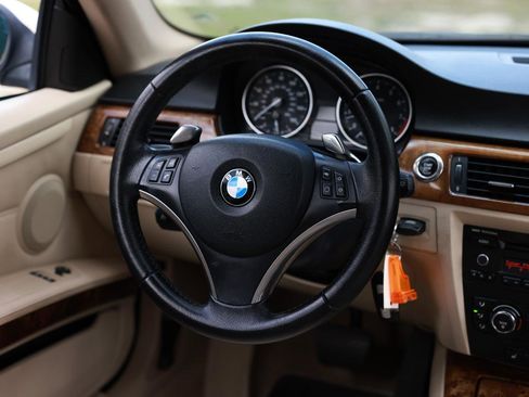 Used 2008 BMW 328i Coupe w/ Sport Pkg RWD image 28