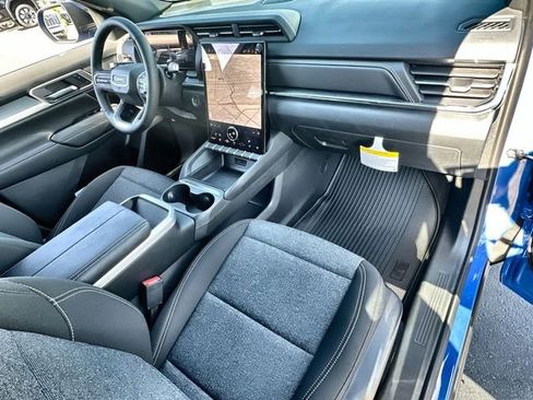 New 2026 GMC Terrain Elevation image 30