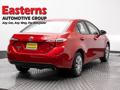 Used 2016 Toyota Corolla LE FWD image 4