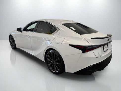Used 2022 Lexus IS 350 F Sport RWD image 6
