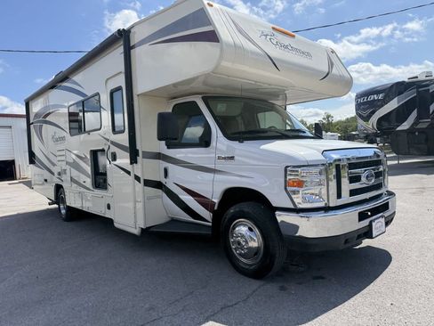 Used 2017 Ford E-450 and Econoline 450 Super Duty w/ Motorhome Prep Package RWD image 2