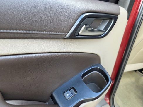 Used 2018 Chevrolet Suburban LT w/ Texas Edition Package image 32