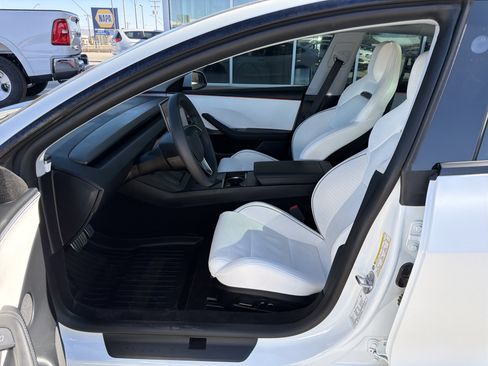 Used 2025 Tesla Model 3 Performance image 13