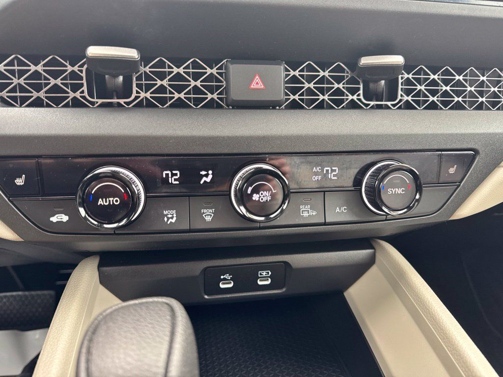 Used 2024 Honda Accord EX image 32