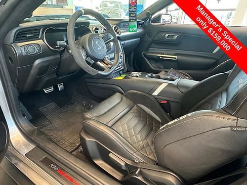 Used 2020 Ford Mustang Shelby GT500 w/ Technology Package image 12