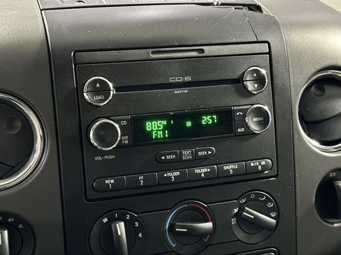 Used 2008 Ford F150 XLT image 23