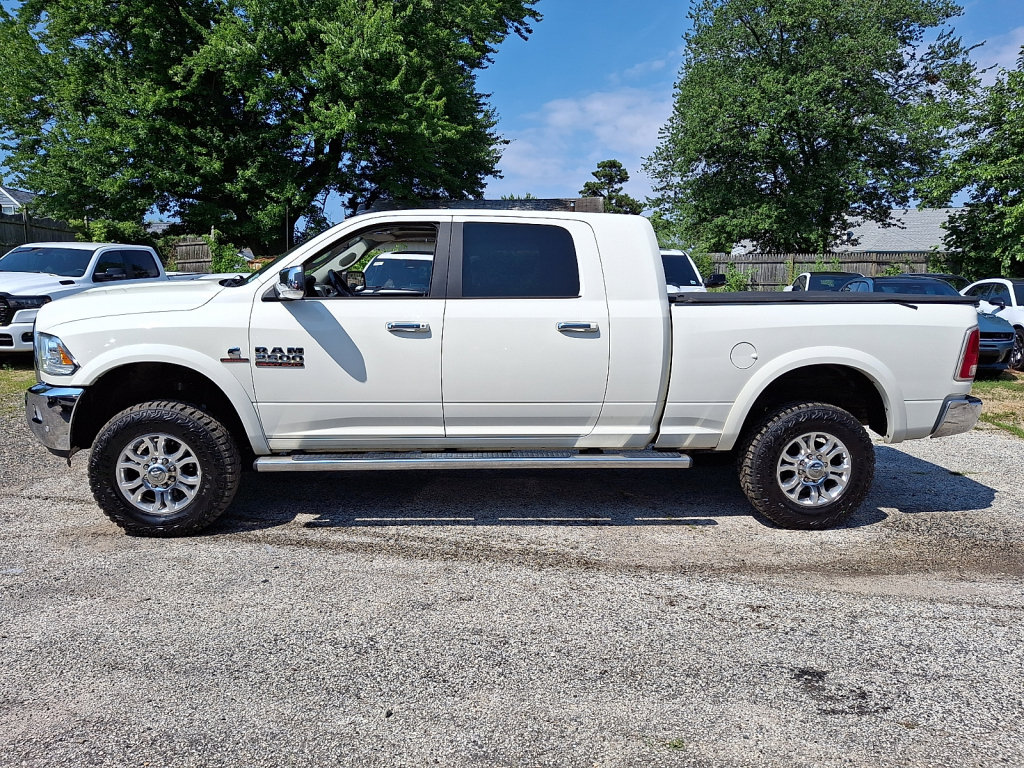 Used 2018 RAM 2500 Laramie w/ Protection Group AWD/4WD image 2