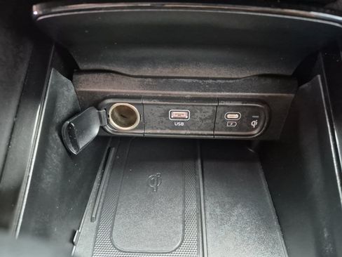 Used 2025 Kia Telluride S FWD image 21