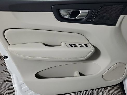 Used 2026 Volvo XC60 B5 Ultra w/ Protection Package Premier image 21