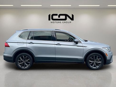 Used 2022 Volkswagen Tiguan SE image 10