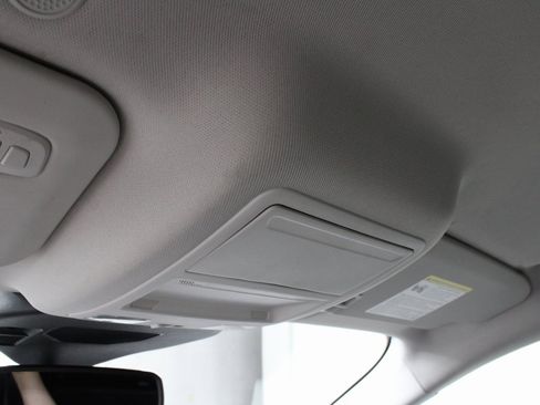 Used 2024 Ford Escape Platinum image 28