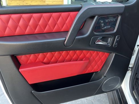 Used 2018 Mercedes-Benz G 63 AMG 4MATIC image 26