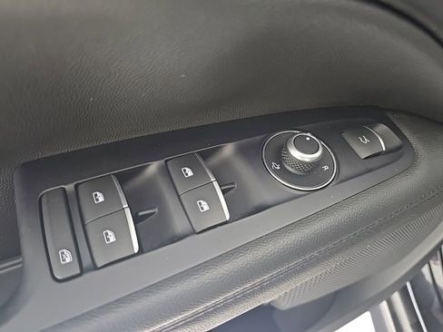 Used 2020 Alfa Romeo Stelvio w/ Nero Edizione RWD image 14