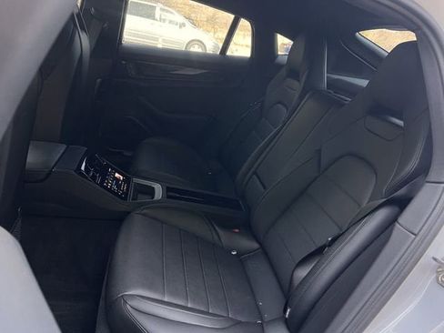 Used 2025 Porsche Panamera w/ Premium Package RWD image 20